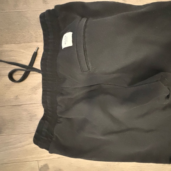 Jogging from WLKN, size small, in good conditions - Picture 2 of 2